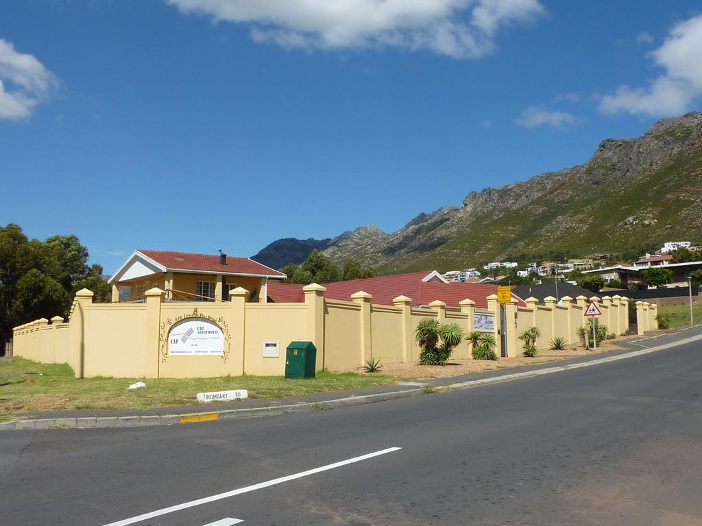 Cap Ou Pas Cap Guesthouse Gordonʼs Bay Exteriör bild