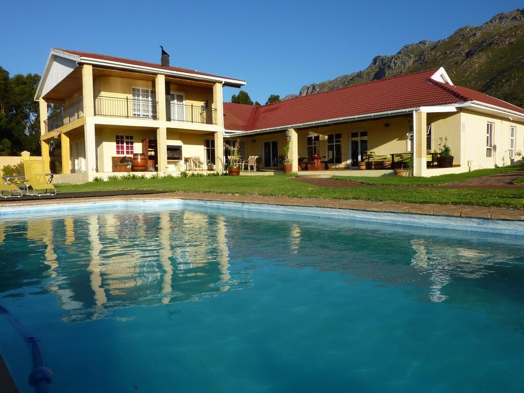 Cap Ou Pas Cap Guesthouse Gordonʼs Bay Exteriör bild